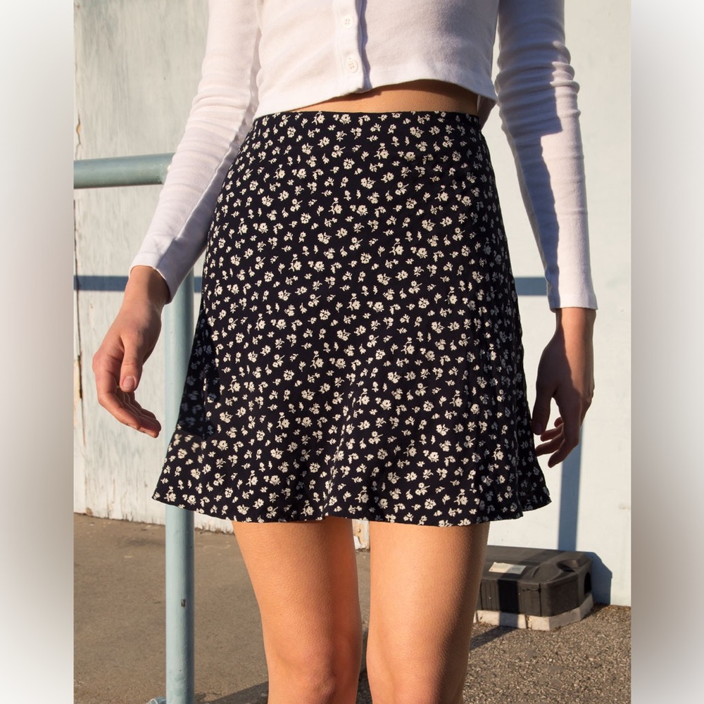 Brandy Melville Genevieve wrap skirt